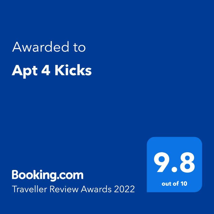 Apt 4 Kicks Kolozsvár Kültér fotó